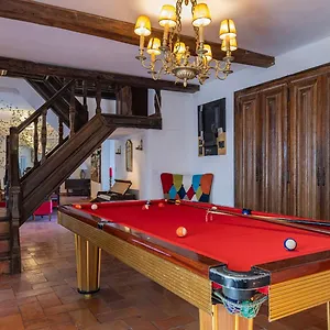 17th Century In With Snooker & Hottub - Wow Sintra